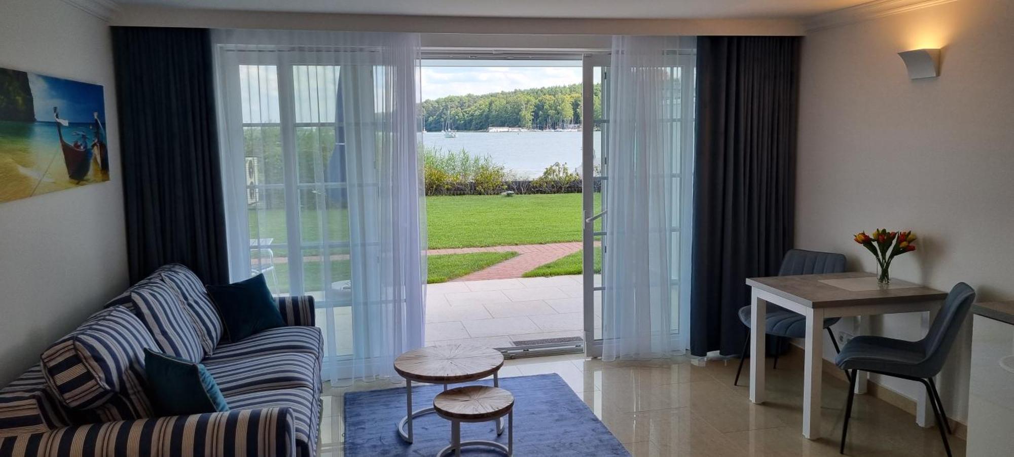 Villa Le Lux Mikołajki エクステリア 写真