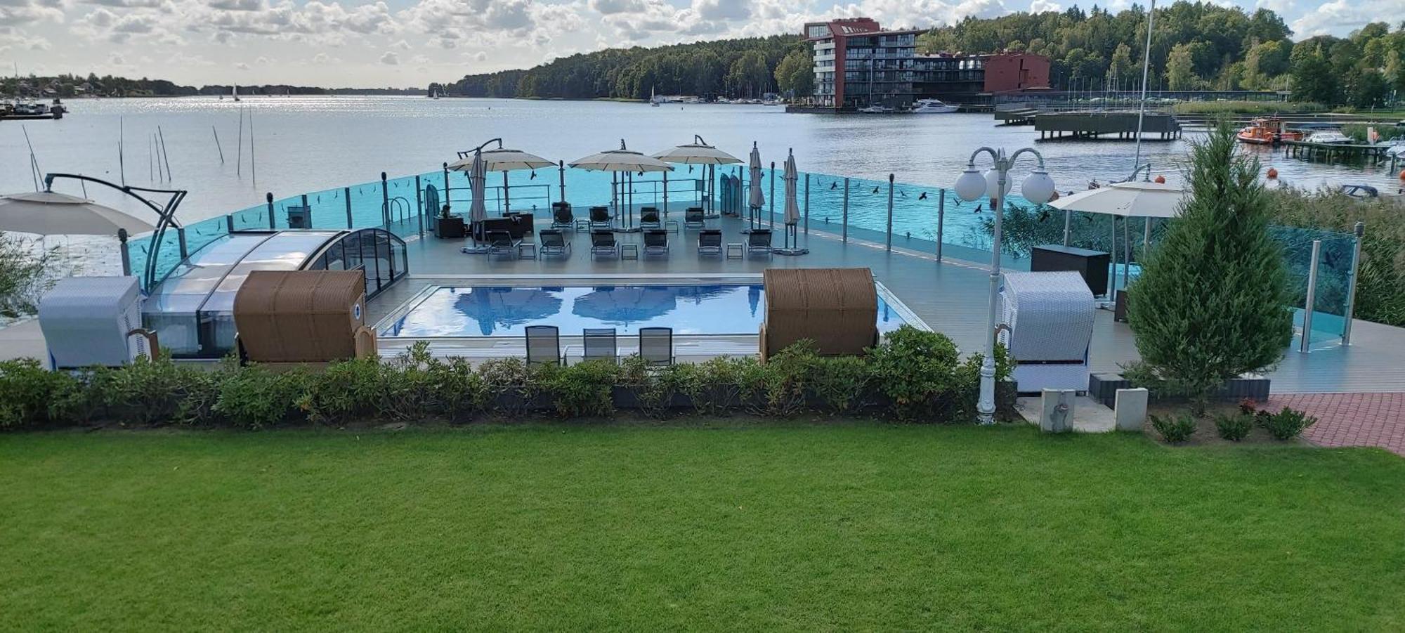 Villa Le Lux Mikołajki エクステリア 写真
