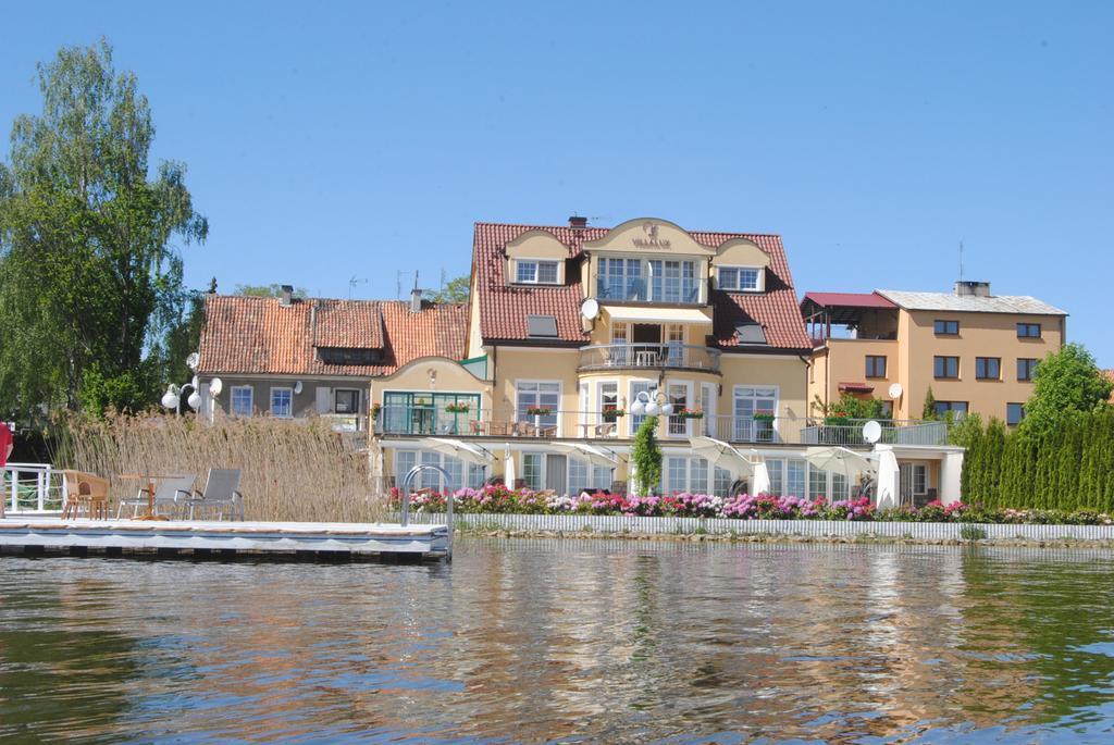 Villa Le Lux Mikołajki エクステリア 写真